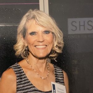 Headshot of board of directors member Donna Beckett.